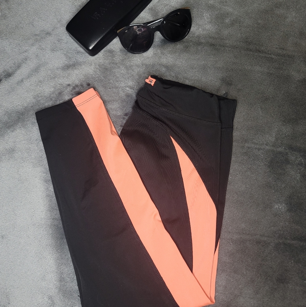Ambiance joggers size medium